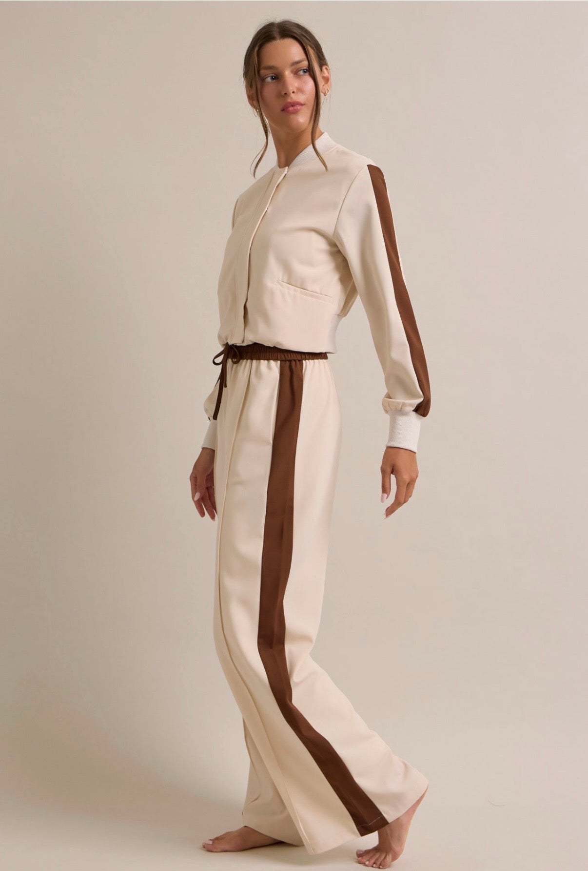 PREORDER 7/10 Sport Set Cream / Brown