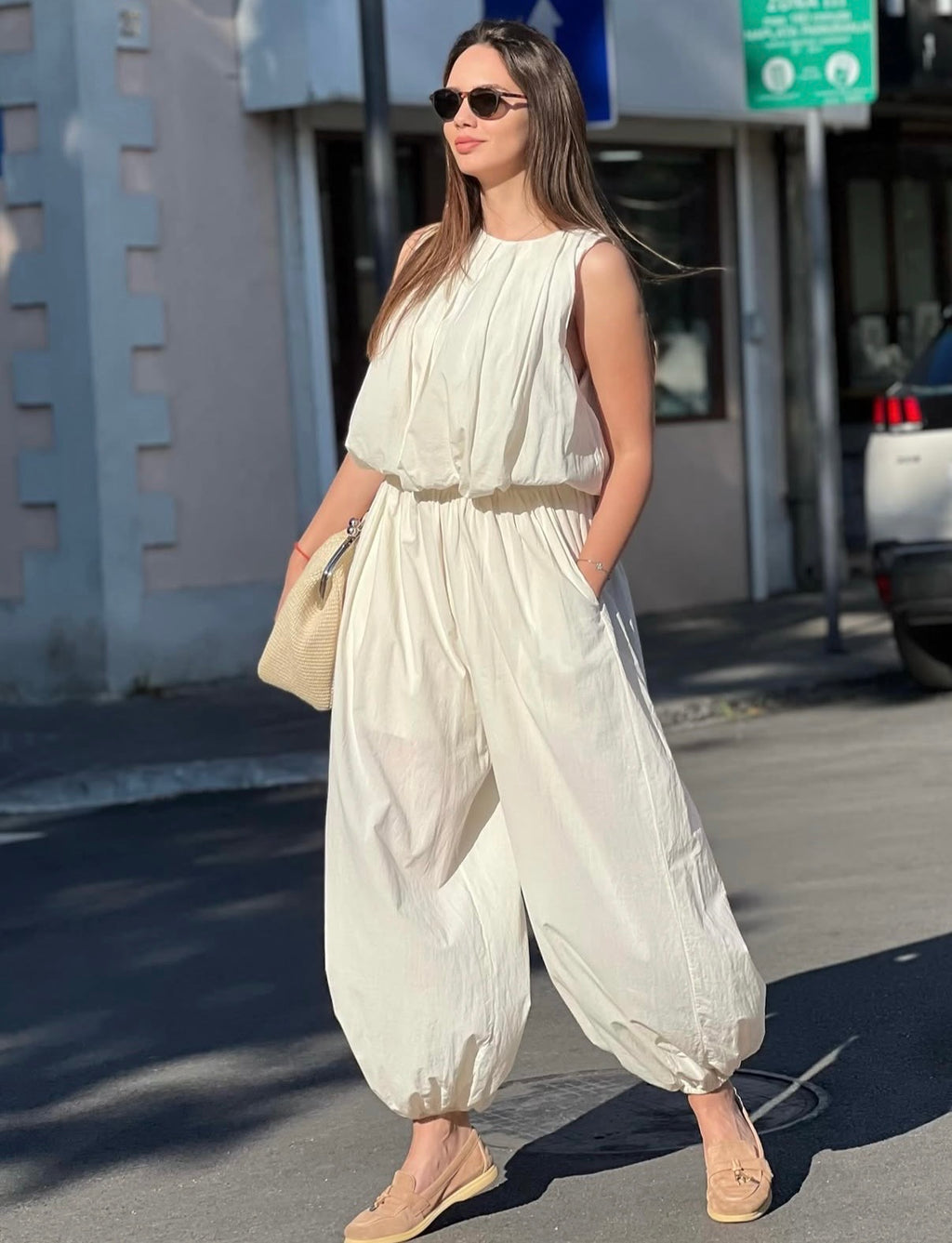 Aladdin Ivory Set