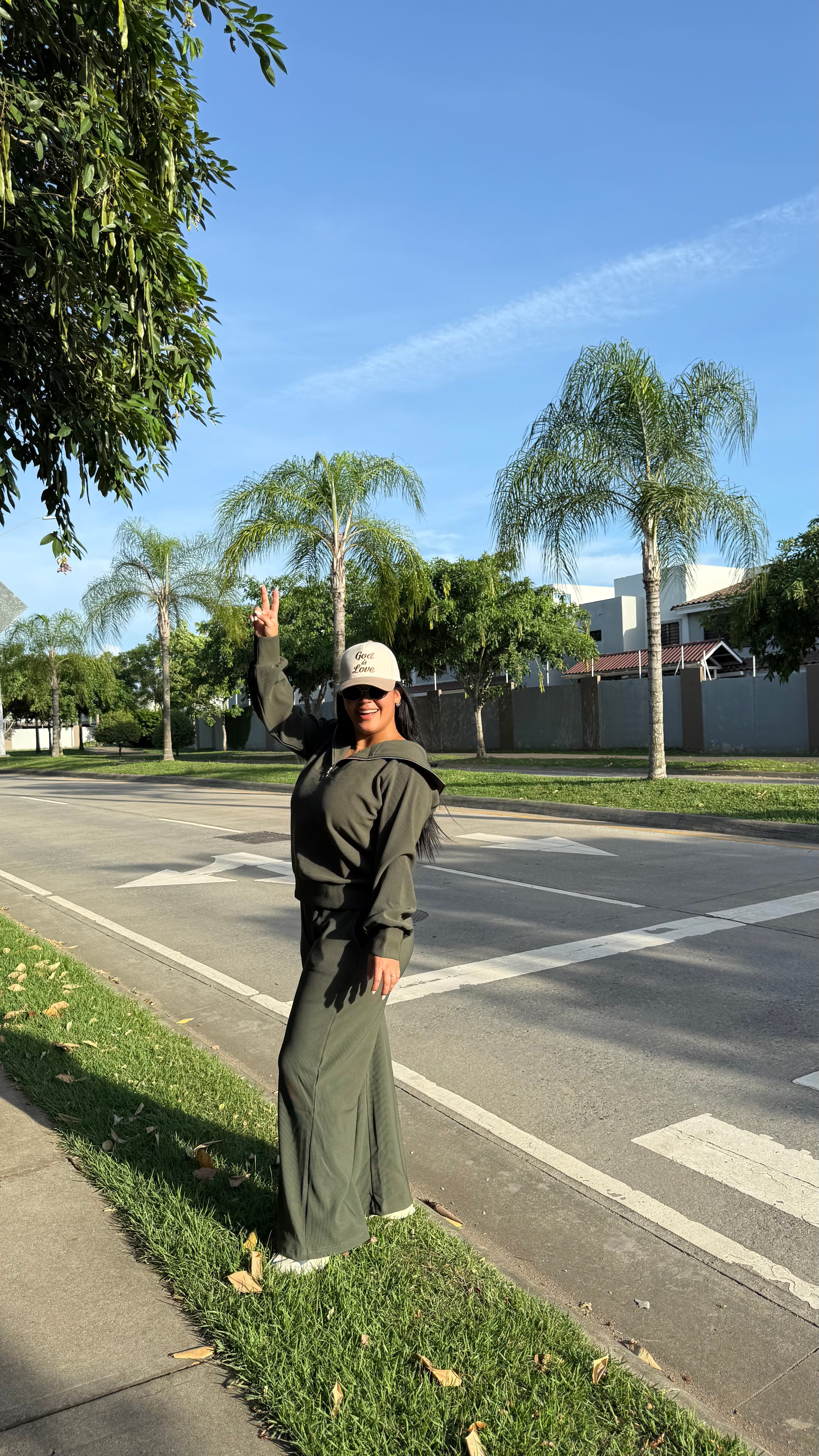 Dark Olive Zipper Airport Set