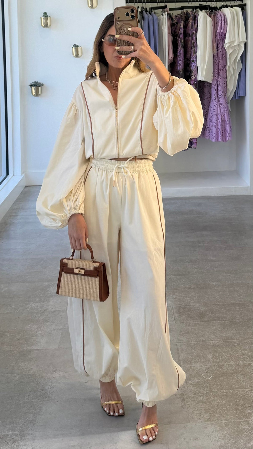 Luxury Set Ivory & Olive Ballom
