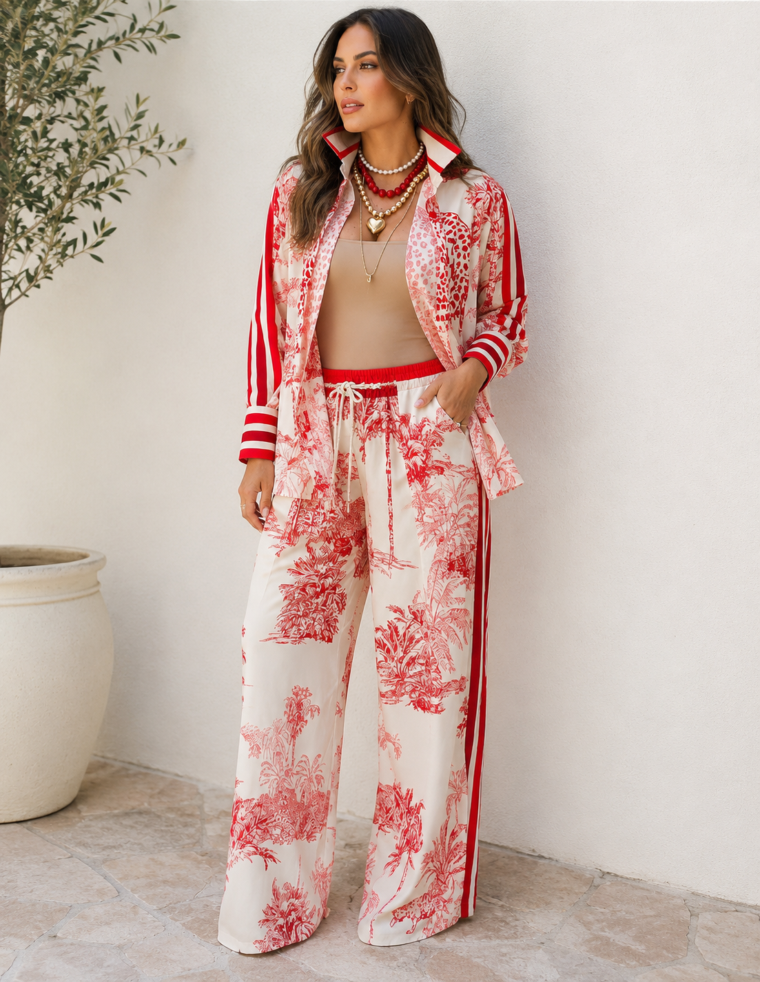 Safari Set Red